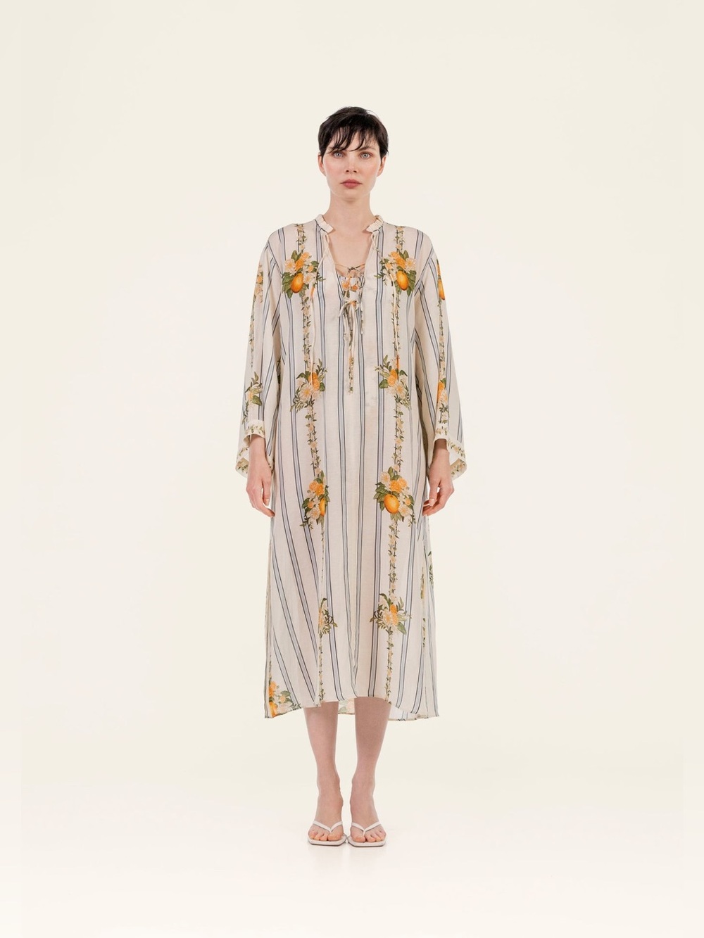 NWT Agua By Agua Bendita Datil Valle Kaftan Hand embroidered M/L